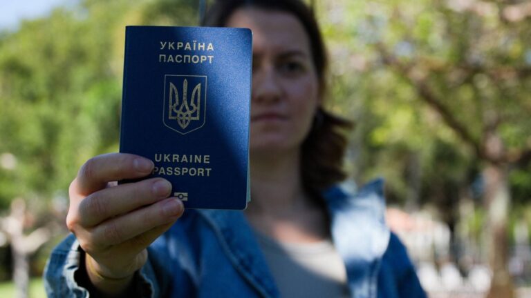 Some 200,000 Ukrainians in U.S. in legal limbo under Trump immigration crackdown