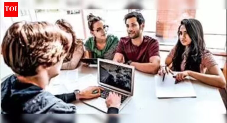 Visa chaos triggers enrolment fall at US universities | Hyderabad News