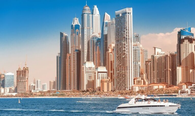 Cheap direct Luxair flights from Luxembourg to Dubai 😎 for €351