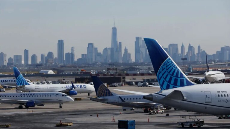 Ground delays issued at Newark Liberty International Airport