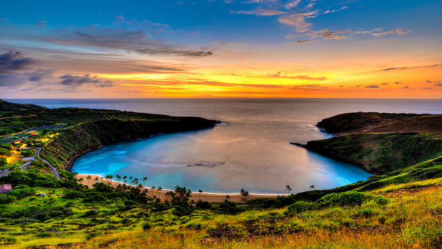 San Francisco – Honolulu, Hawaii (and vice versa). $201 (Basic Economy) / $301 (Regular Economy). Roundtrip, including all Taxes – The Flight Deal